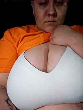 DevilDahm online show from February 2025 01:33:01 AM