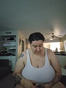 DevilDahm online show from December 2025 11:32:02 PM