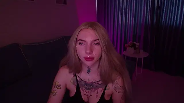 AnneTenet online show from September 2025 07:12:01 AM