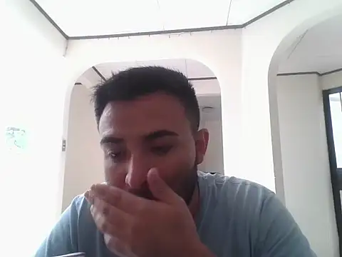 Snapshot of Lysamdro_Noctis chatting on November 2025 04:57:02 PM Lysamdro Noctis online show from November 2025 04:57:02 PM