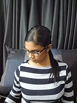 Snapshot of Sensual_indian7 chatting on July 2026 03:14:02 PM Sensual indian7 online show from July 2026 03:14:02 PM