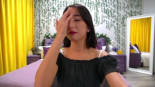 NicoleLimp online show from December 2024 04:39:01 AM