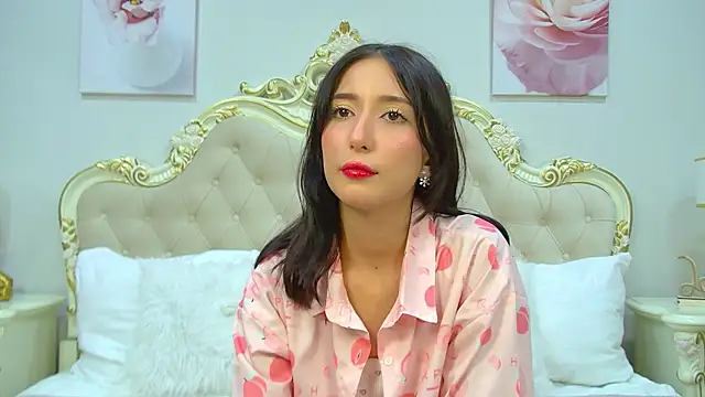 NicoleLimp online show from January 2025 09:20:01 PM