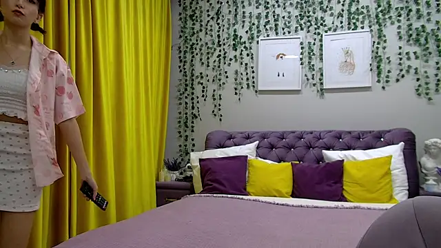 NicoleLimp online show from February 2025 12:47:01 PM