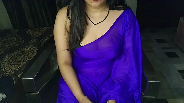 Snapshot of aarushi_sharmaa chatting on May 2026 04:37:01 PM aarushi sharmaa online show from May 2026 04:37:01 PM