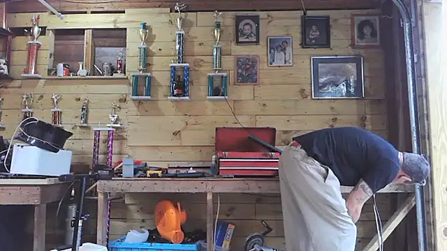 Buffshagswell online show from February 2026 06:58:01 PM