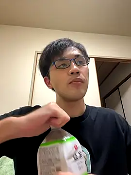 ryusei18570 online show from September 2025 11:35:02 AM