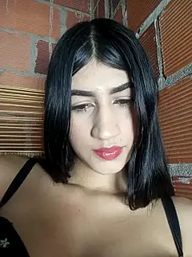 Snapshot of Julix_A chatting on January 2025 07:46:02 AM Julix A online show from January 2025 07:46:02 AM