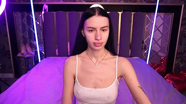 Snow WhiteeeX online show from February 2026 06:39:02 AM