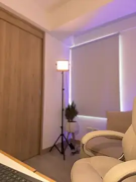 Lanataylor- online show from January 2026 09:29:01 PM