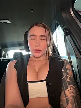 Lanataylor- online show from March 2026 07:42:02 PM