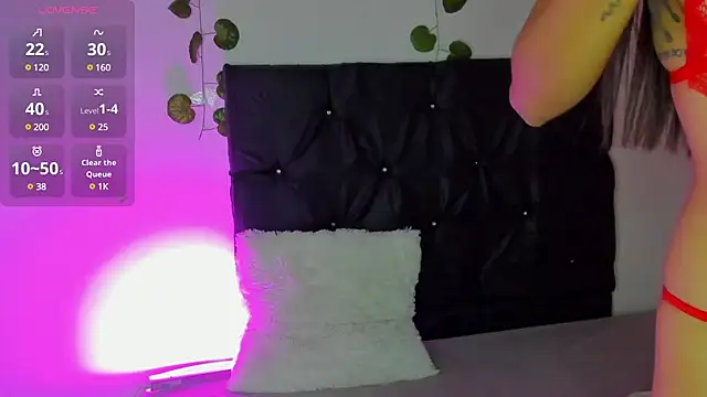 Snapshot of Natasha_by chatting on December 2024 01:22:02 PM Natasha by online show from December 2024 01:22:02 PM