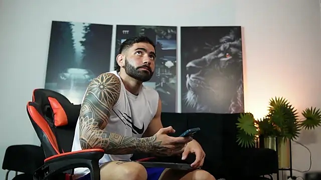 Snapshot of Austin_bolt chatting on September 2025 03:10:02 AM Austin bolt online show from September 2025 03:10:02 AM