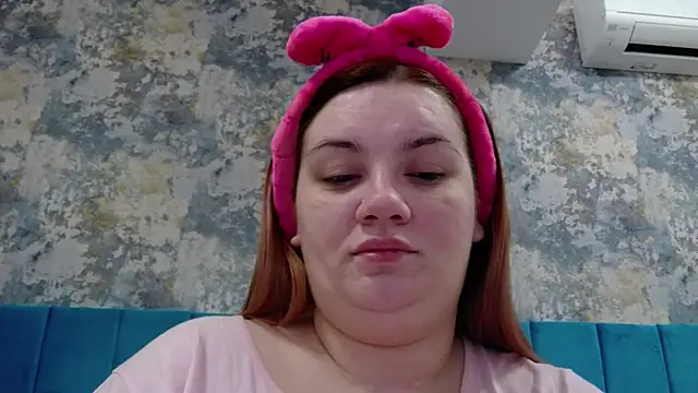 MelanieBrownn online show from January 2025 04:08:01 PM