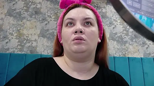 MelanieBrownn online show from January 2025 10:43:01 PM