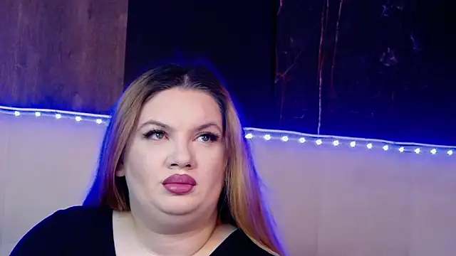 MelanieBrownn online show from February 2026 07:12:02 AM