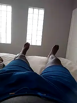 although35 online show from February 2025 12:03:02 PM