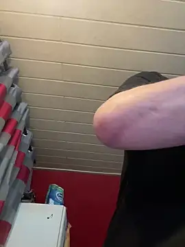 Snapshot of privat-official chatting on December 2024 11:21:01 AM privat-official online show from December 2024 11:21:01 AM