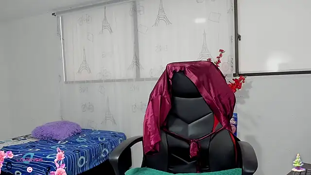 Danniela rivera online show from December 2025 11:41:01 AM