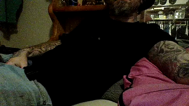 clitstitsandbongrips online show from December 2024 11:02:02 PM