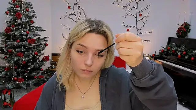 Snapshot of tendermeow chatting on January 2025 01:24:01 PM tendermeow online show from January 2025 01:24:01 PM