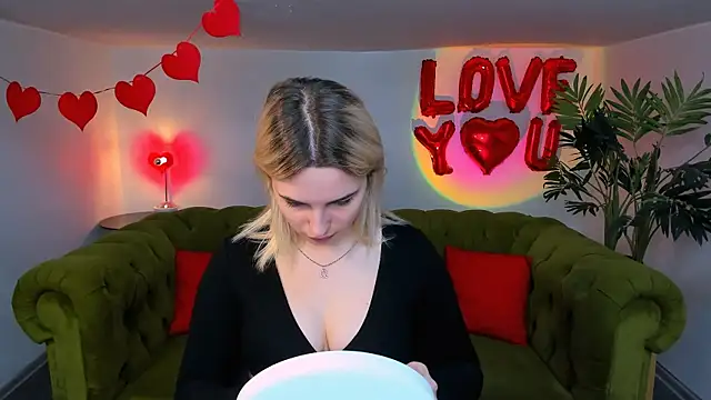 Snapshot of tendermeow chatting on February 2025 01:20:01 PM tendermeow online show from February 2025 01:20:01 PM