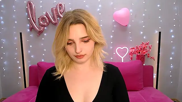 Snapshot of tendermeow chatting on February 2025 11:20:01 PM tendermeow online show from February 2025 11:20:01 PM