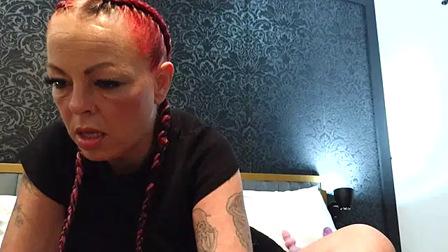 Snapshot of rileyraerhoads chatting on October 2025 01:17:01 AM rileyraerhoads online show from October 2025 01:17:01 AM