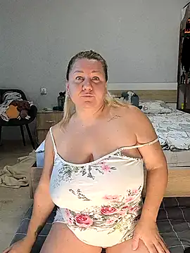 Anna Curvy online show from July 2026 03:35:01 AM