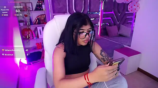 AliceWalker 11 online show from February 2025 11:10:02 PM