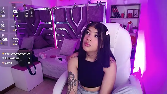 AliceWalker 11 online show from February 2025 08:09:02 PM