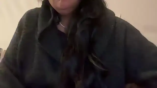 MashaCL online show from November 2025 03:33:01 PM