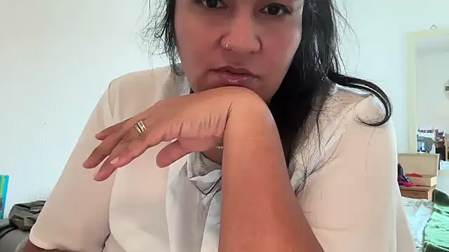 MashaCL online show from March 2026 10:07:02 AM