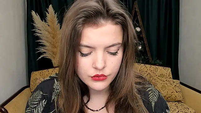 Snapshot of showmeparadise chatting on February 2025 12:27:02 PM showmeparadise online show from February 2025 12:27:02 PM