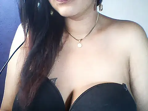 Snapshot of layanah12 chatting on May 2026 04:50:01 AM layanah12 online show from May 2026 04:50:01 AM