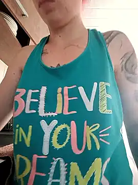 Tefannyy  online show from January 2026 02:10:01 PM