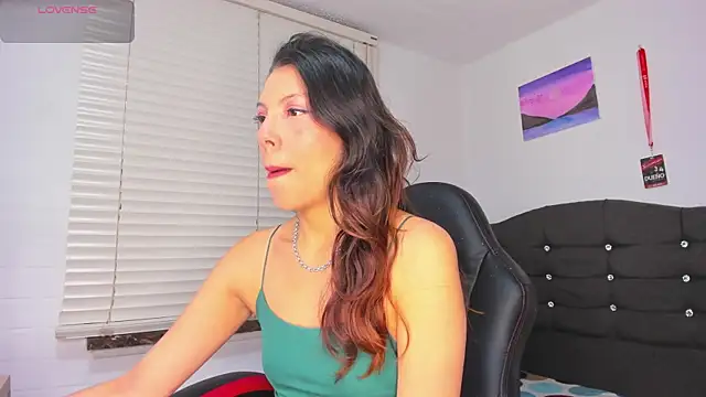 Snapshot of Selenakyle92_ chatting on September 2025 08:20:02 PM Selenakyle92 online show from September 2025 08:20:02 PM