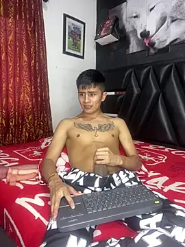 Snapshot of The__Rodriguez chatting on February 2025 09:45:02 PM The  Rodriguez online show from February 2025 09:45:02 PM