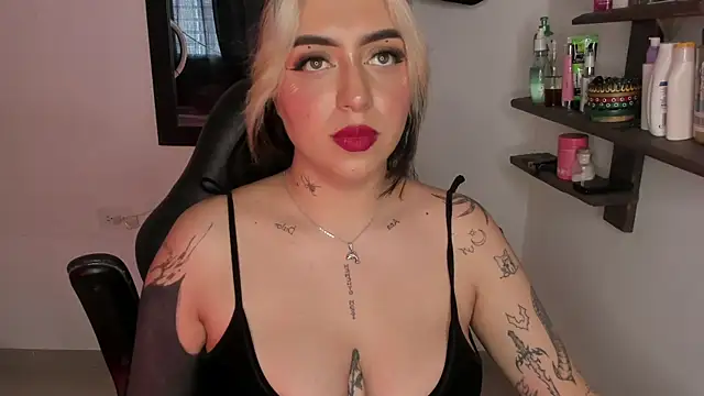 AnnikaMerliahh  online show from January 2026 05:27:02 PM