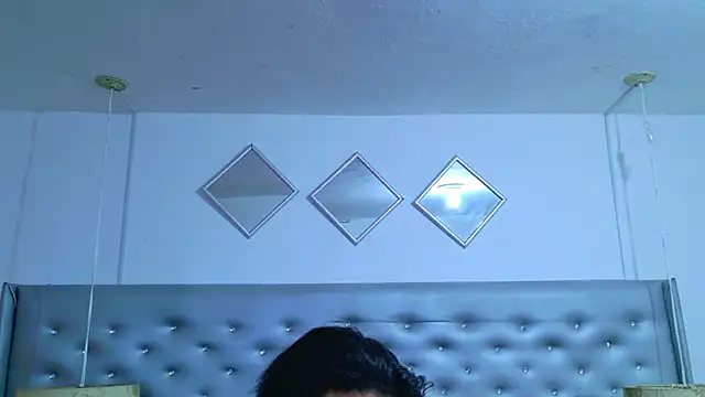 Snapshot of EileenBenzon chatting on May 2026 02:13:01 PM EileenBenzon online show from May 2026 02:13:01 PM