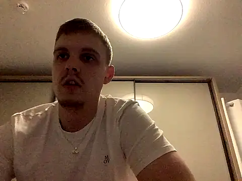 Snapshot of neilho1 chatting on September 2025 06:07:01 PM neilho1 online show from September 2025 06:07:01 PM