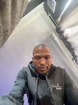 BlueIceCube online show from November 2025 12:27:02 PM