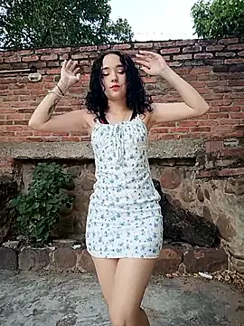 Snapshot of sweet_outdoor_charm chatting on November 2025 08:11:01 PM sweet outdoor charm online show from November 2025 08:11:01 PM