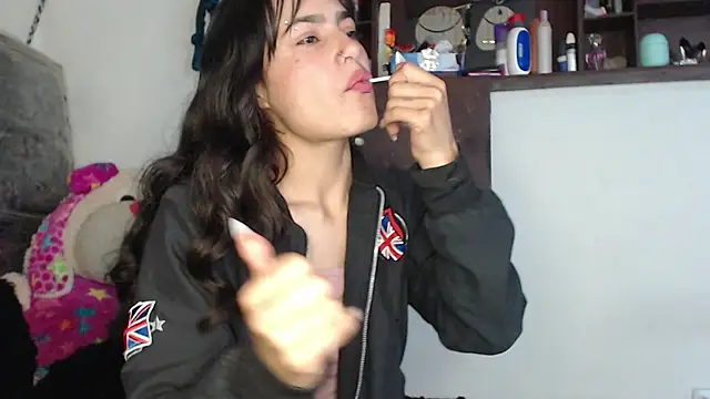 skinny sweet2411 online show from November 2025 04:54:02 AM