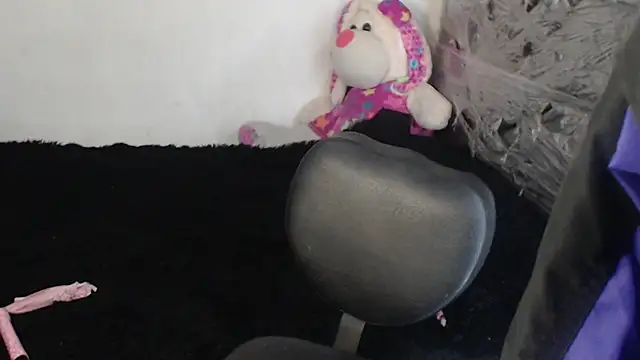 skinny sweet2411 online show from December 2025 04:09:01 AM