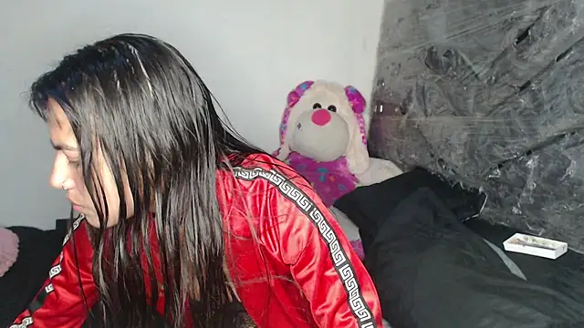 skinny sweet2411 online show from February 2026 01:21:01 AM