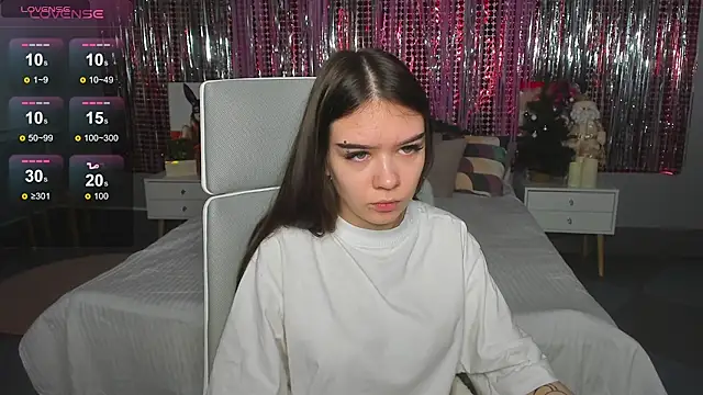 SweetyDeviliya online show from December 2024 02:31:01 AM