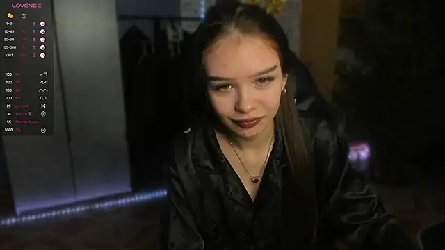 SweetyDeviliya online show from December 2025 01:40:02 PM