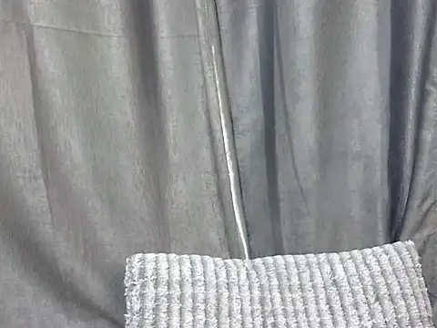 Snapshot of Chichii- chatting on January 2025 06:41:02 PM Chichii- online show from January 2025 06:41:02 PM