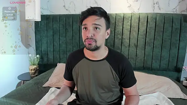 Edward max online show from January 2026 03:34:01 AM